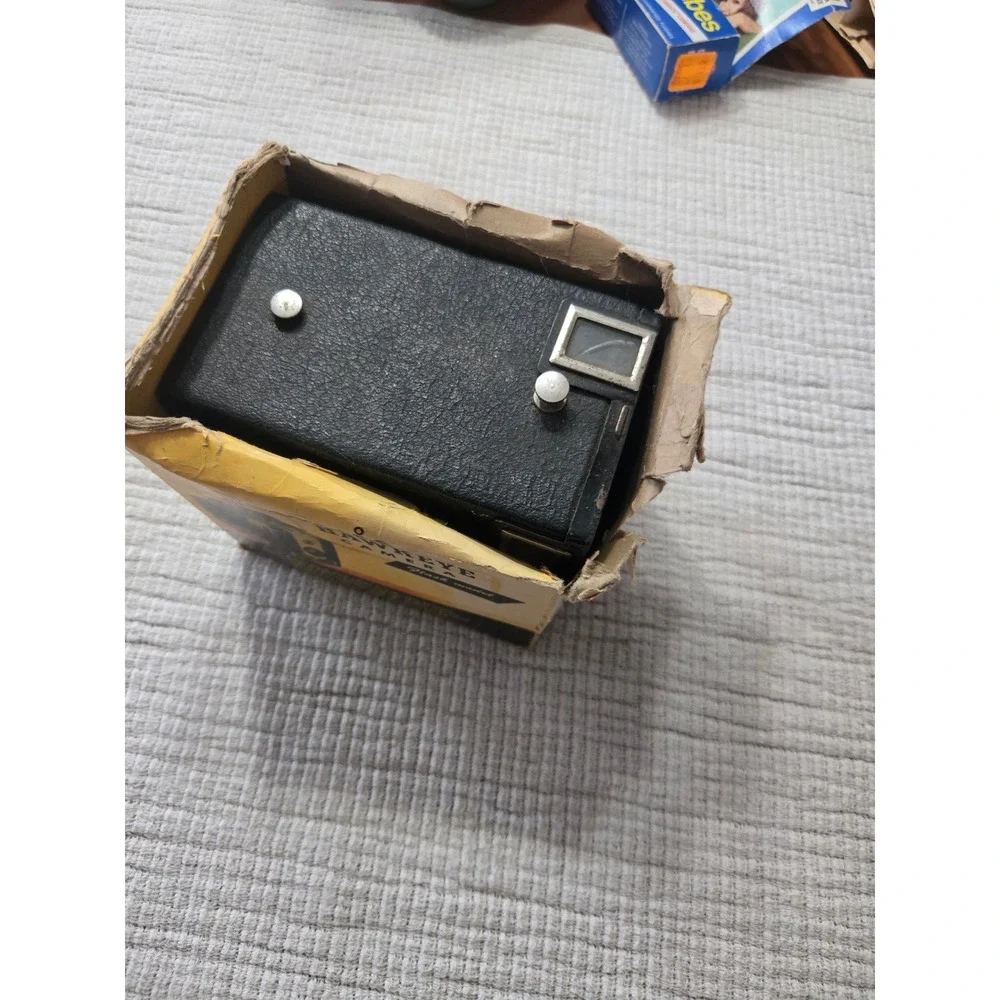 Vintage Brownie Hawkeye Camera Flash Model Eastman Kodak Company Collectible